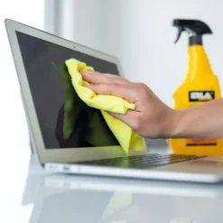 K2 Erla LCD Cleaner - płyn do mycia wyświetlaczy LCD 750ml