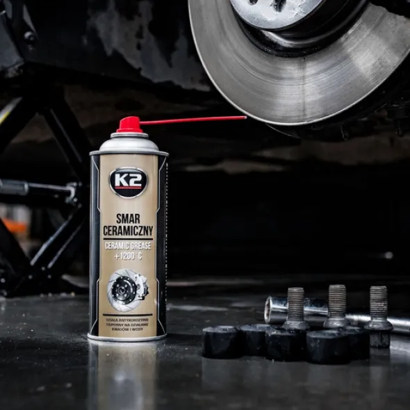 K2 Smar ceramiczny w sprayu wysokotemperaturowy spray 400ml